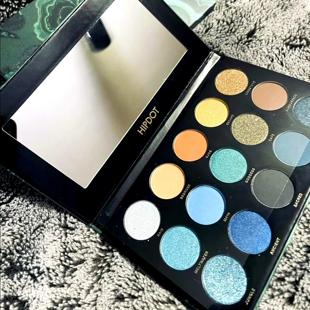 HIPDOT Cenote Pressed Eyeshadow Palette NEW